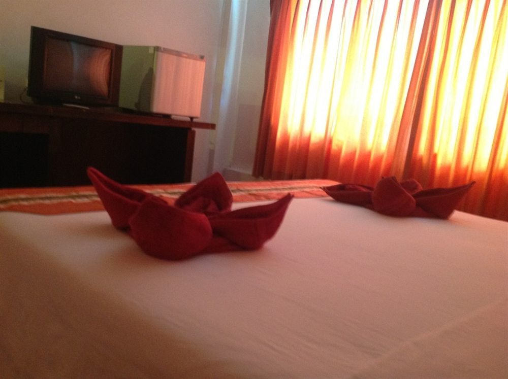 Art Hotel Chaweng Beach Exterior photo